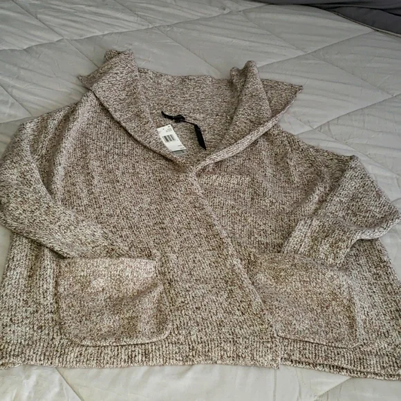 Cardigans - Picture 1 of 3